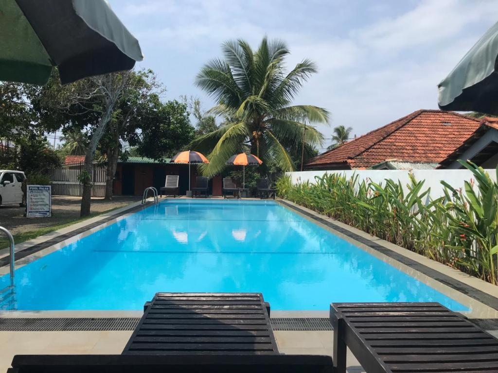 Star Holiday Resort Хиккадува Экстерьер фото
